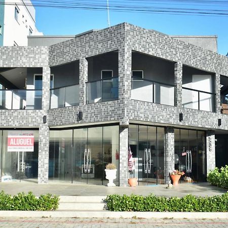 Residencial Melfi 3 Ap 6 Apartment Бомбиняс Екстериор снимка